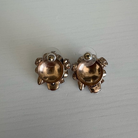 Elegant Crystal Cluster Earrings - Picture 3 of 3